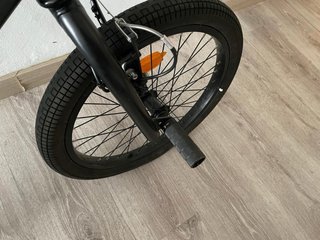 Bicicleta BMX Negra con 4 Pegs