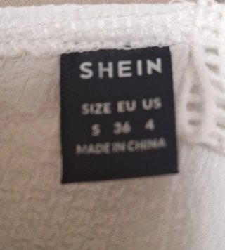 Vestido blanco con encaje sin estrenar