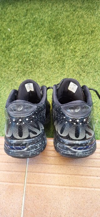Zapatillas Asics Negras
