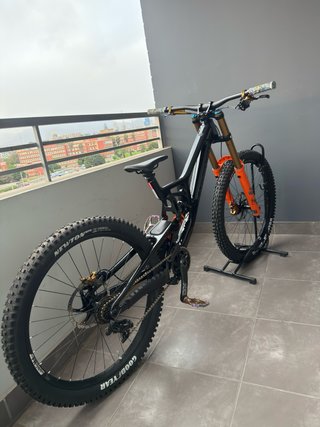 Santa Cruz V10 CC 2026 Talla M