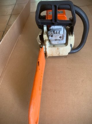 MOTOSIERRA STIHL 023
