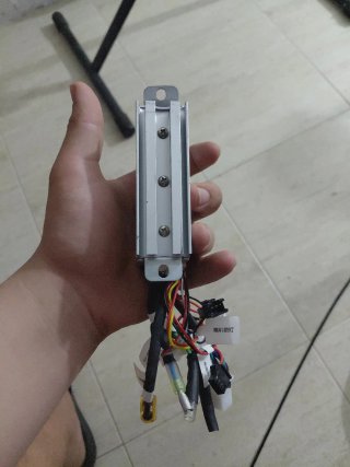 Controladora 48V para patinete eléctrico