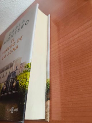 Libro El viñedo de la luna