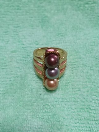 Collar, Pulsera, anillo y 6 Pares Pendientes