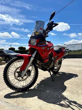 BMW F650 GS Roja