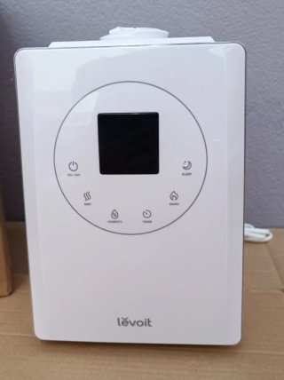 Humidificador Levoit Blanco y Transparente