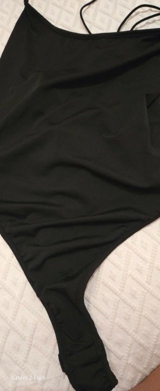 Body negro tirantes finos talla S