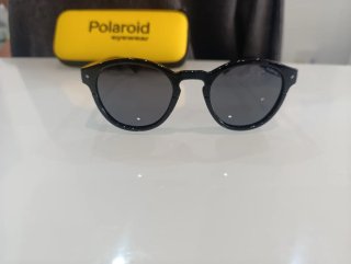 Gafas de sol Polaroid negras