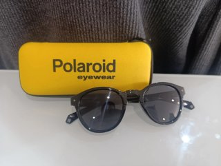 Gafas de sol Polaroid negras