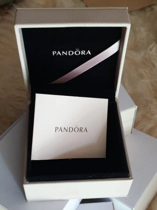 Lote Cajas Pandora Beige y Rosa