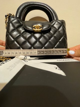 Bolso Chanel Nano Negro Cadena Dorada