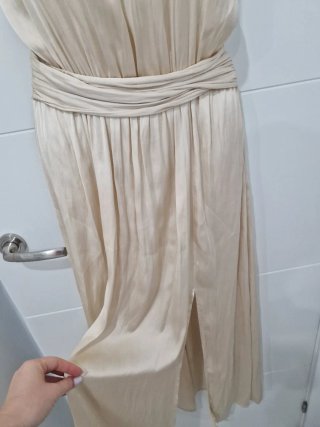 Vestido Zara estilo romano con pedrería