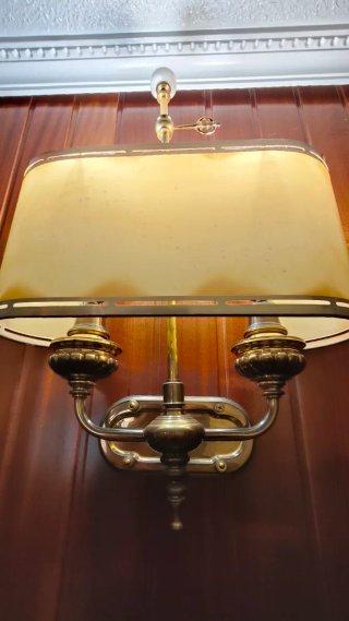 Lámparas de pared antiguas