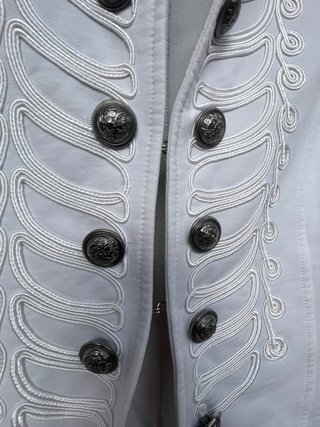 Dos Blazer blancos