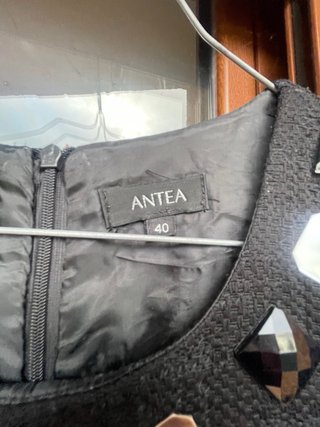 Vestido negro ANTEA con pedrería