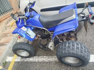 Quad azul todoterreno