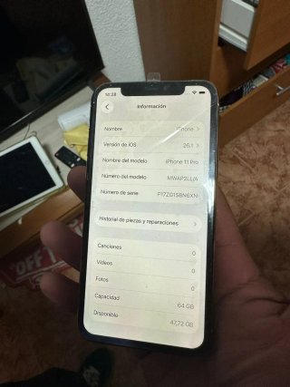 iPhone 11 Pro Argento - Batteria 79