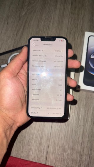 iPhone 16e 128GB Negro Como Nuevo 100 bateria