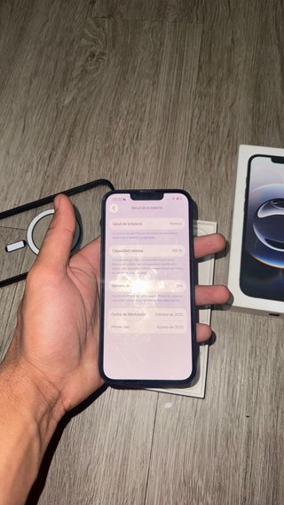 iPhone 16e 128GB Negro Como Nuevo 100 bateria