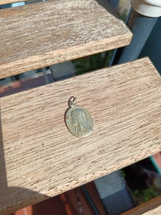3 medallas religiosas antiguas