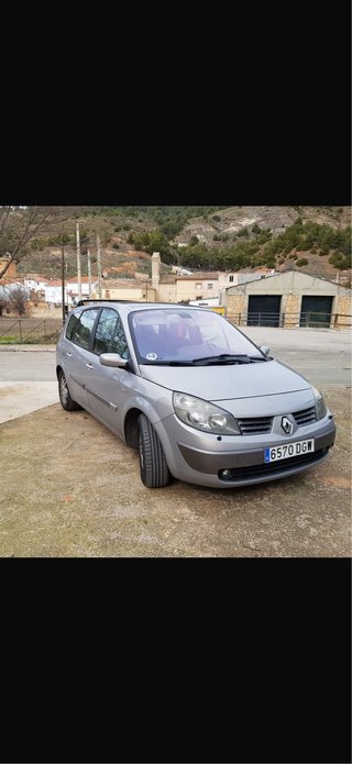 Renault Grand Scenic 2005