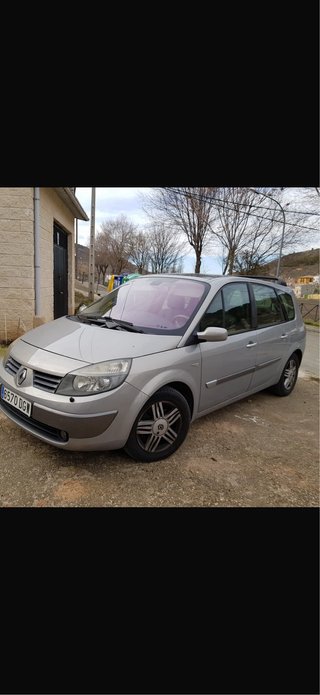 Renault Grand Scenic 2005