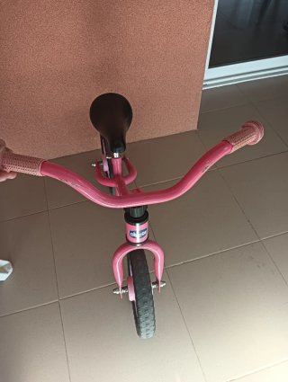Bicicleta sin pedales niña rosa