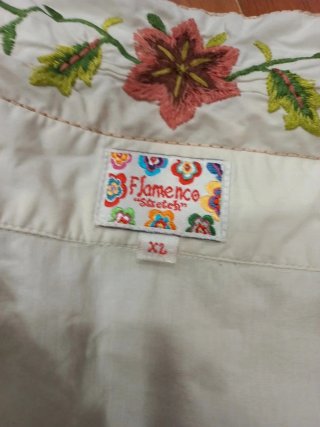 Camisa bordada floral XS