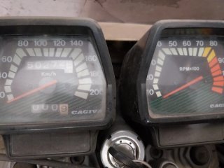 Cagiva Elefant 650 Negra y Blanca
