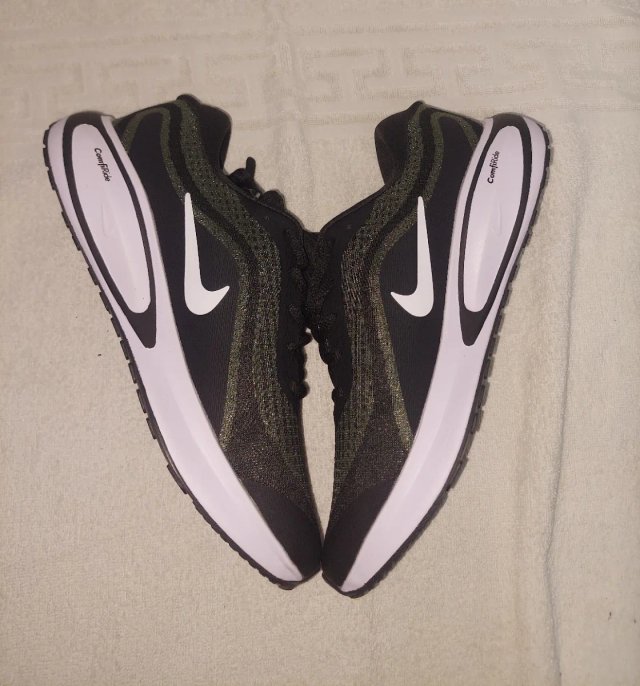 Nike Journey Run Talla 44 Nuevas Con Caja