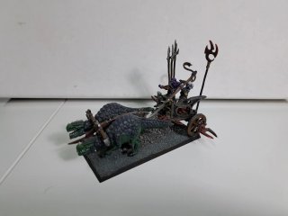 Carro Elfos Oscuros Gelidos warhammer