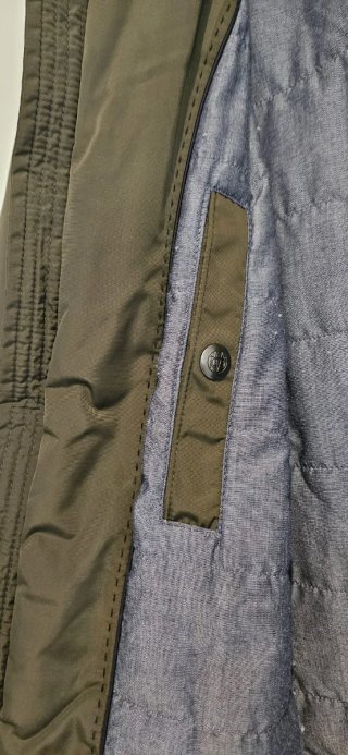 Chaqueta Bomber Verde Massimo Dutti