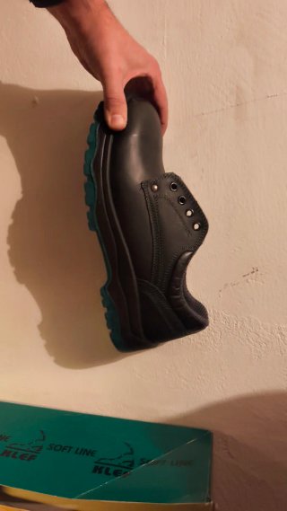 Zapatos de trabajo reforzados KLEF Talla 43