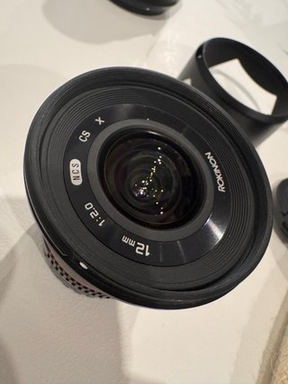 Rokinon 12mm f2 para Fuji