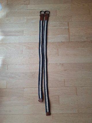Cinturón trenzado azul y beige