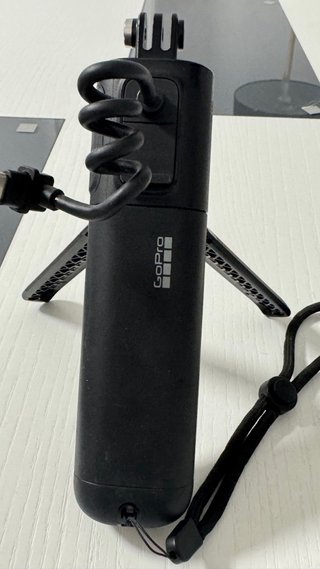 GoPro Volta - Empuñadura,Trípode y Batería.