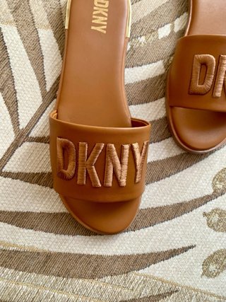 Sandalias DKNY Piel Marrón