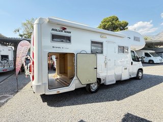 Autocaravana 6 plazas con garaje xxl y bola remolq
