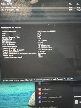MacBook Pro i9 16GB 512GB