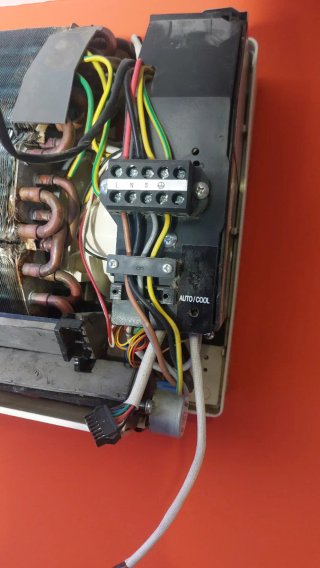 Limpieza y mantenimiento de aire acondicionado