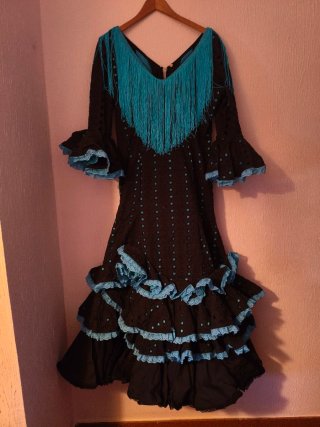 Traje de flamenca hecho a mano