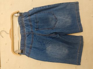 Conjunto T-shirt e Calções Jeans Criança 12A