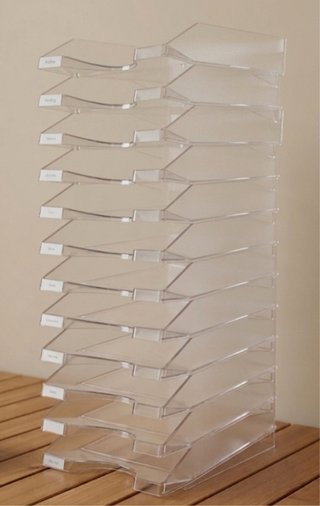 Bandejas apilables transparentes de escritorio