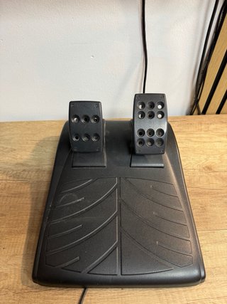 Volante Logitech Driving Force GT
