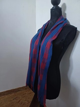 Fular cuadros azul marino y granate