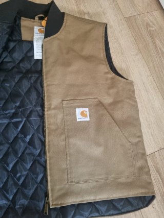 Chaleco Carhartt Acolchado Marrón y Negro