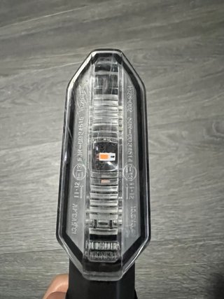 Intermitente Izquierdo Honda CB650R