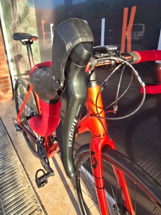 Scott Addict 30 Disc T-L Roja