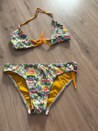 Bikini Banana Moon Estampado Tropical