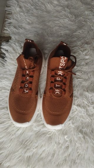 Zapatillas deportivas calcetín marrones